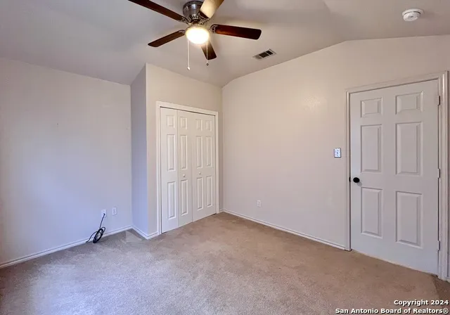 1042 MALTESE GDN San Antonio, TX 78260