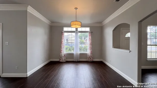1042 MALTESE GDN San Antonio, TX 78260