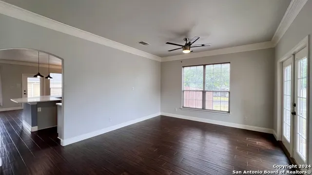 1042 MALTESE GDN San Antonio, TX 78260