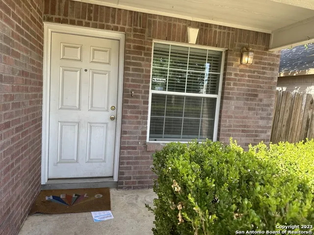 10627 SHAENPATH San Antonio, TX 78254