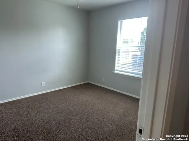 10627 SHAENPATH San Antonio, TX 78254