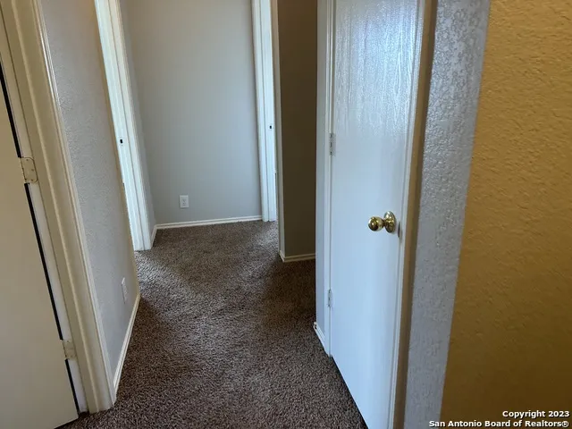 10627 SHAENPATH San Antonio, TX 78254