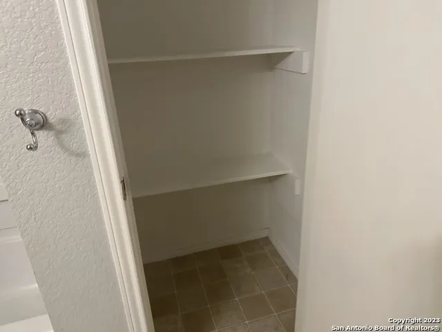 10627 SHAENPATH San Antonio, TX 78254
