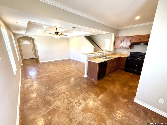 5026 Summitwood Unit 1 San Antonio, TX 78229