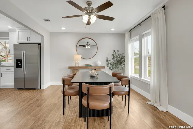 839 OASIS ST New Braunfels, TX 78130