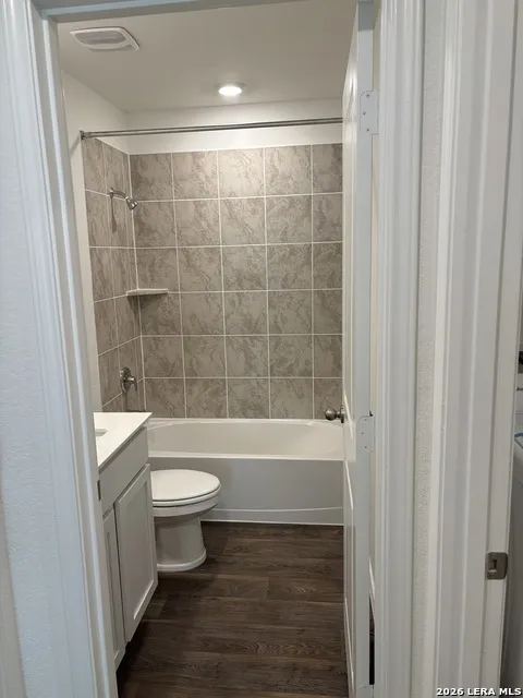 1667 House Finch San Antonio, TX 78253