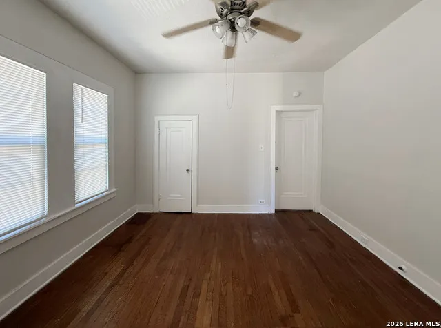 942 BAILEY AVE San Antonio, TX 78210