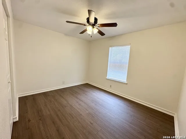 5614 Timber Rail San Antonio, TX 78250