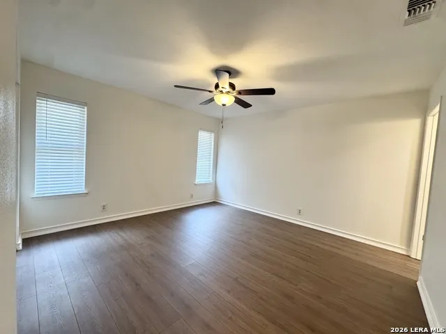 5614 Timber Rail San Antonio, TX 78250