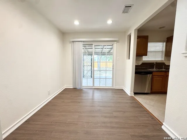 5614 Timber Rail San Antonio, TX 78250