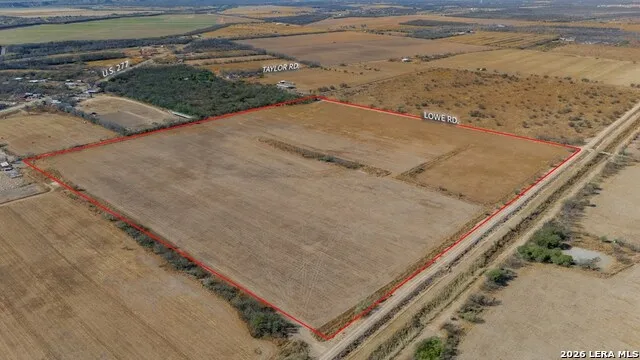 166 Lowe Rd Quemado, TX 78852