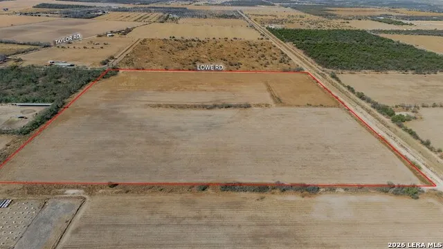 166 Lowe Rd Quemado, TX 78852