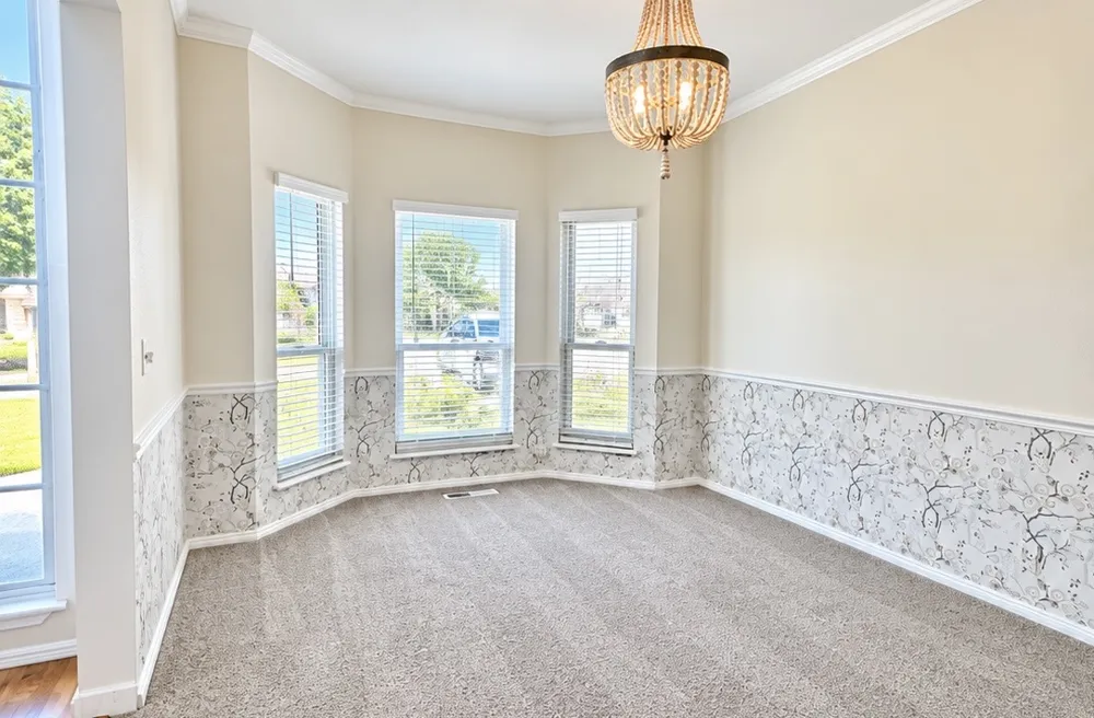 812 Butternut Avenue Broken Arrow, OK 74012