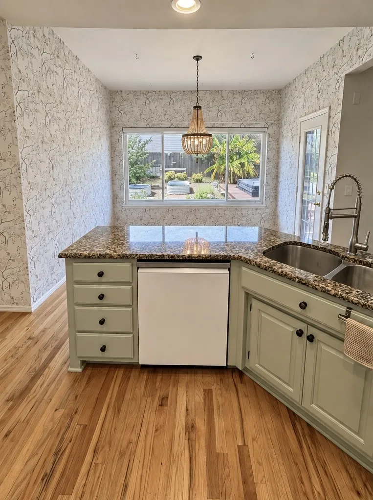 812 Butternut Avenue Broken Arrow, OK 74012