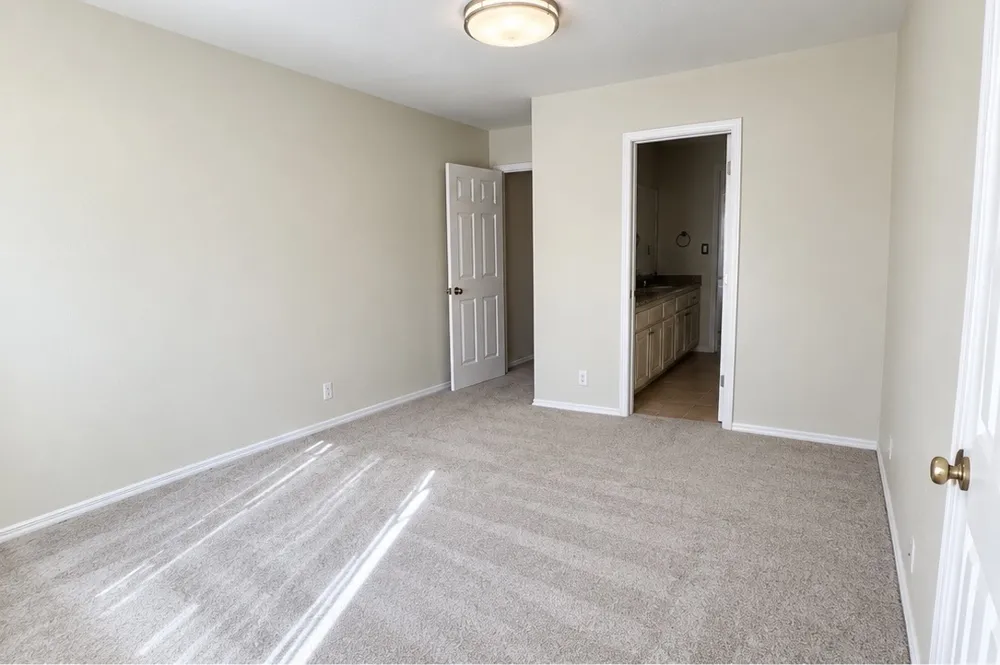 812 Butternut Avenue Broken Arrow, OK 74012
