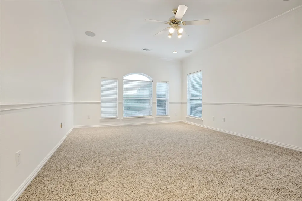 8925 Hunters Glen Trail Fort Worth, TX 76120