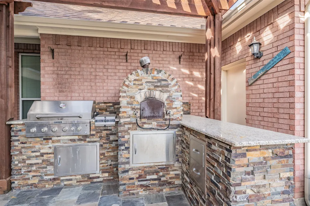 8925 Hunters Glen Trail Fort Worth, TX 76120