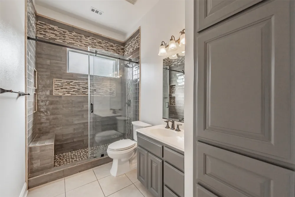 8925 Hunters Glen Trail Fort Worth, TX 76120