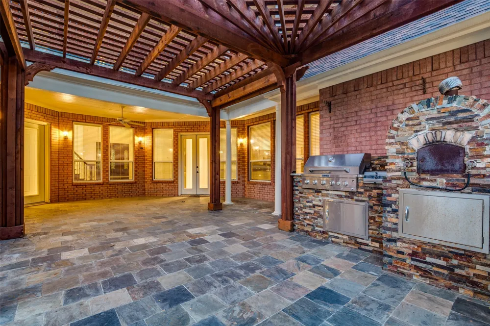 8925 Hunters Glen Trail Fort Worth, TX 76120