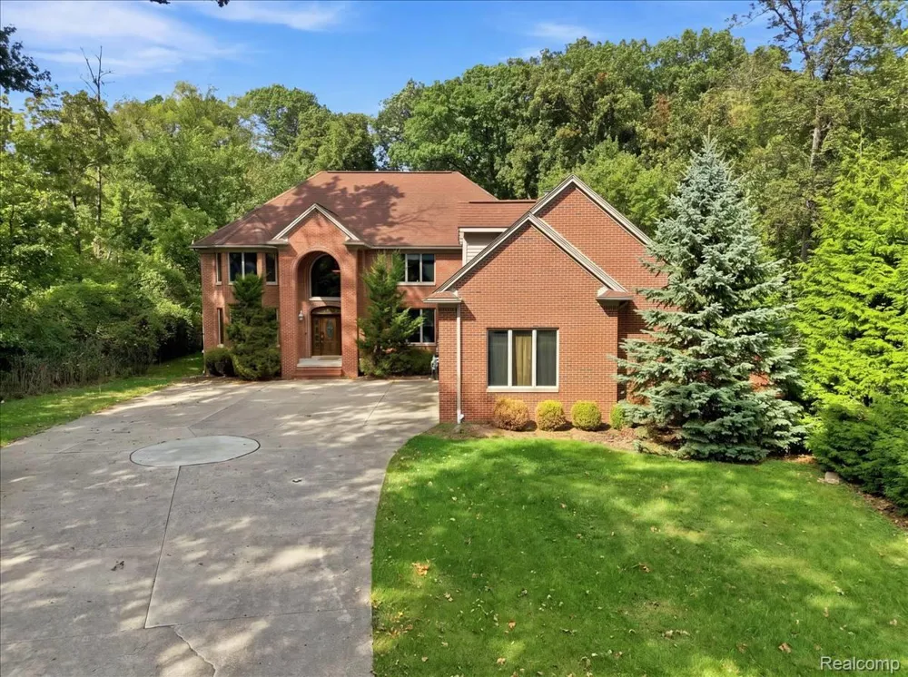 8610 Ferry Road Grosse Ile Township, MI 48138