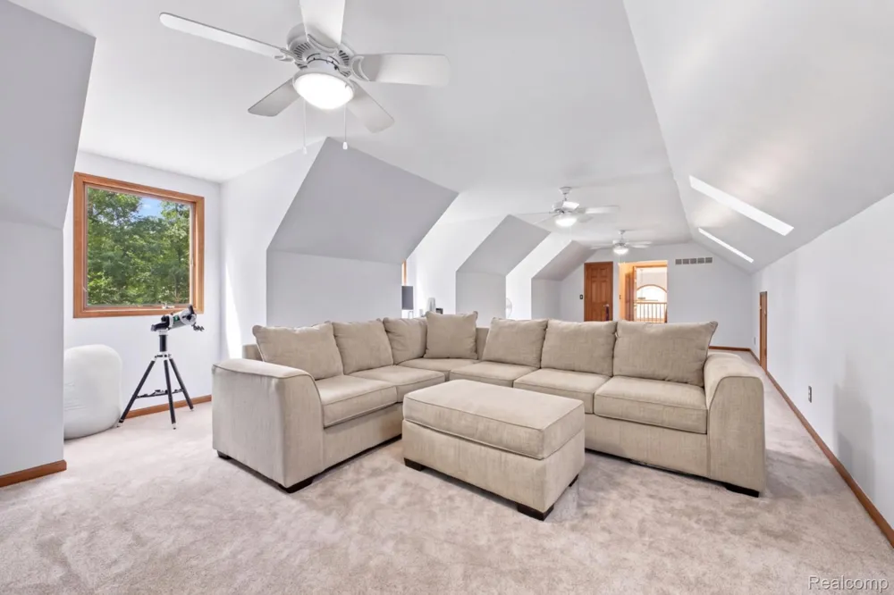 8610 Ferry Road Grosse Ile Township, MI 48138