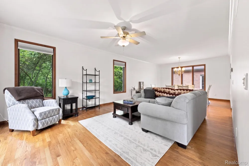 8610 Ferry Road Grosse Ile Township, MI 48138