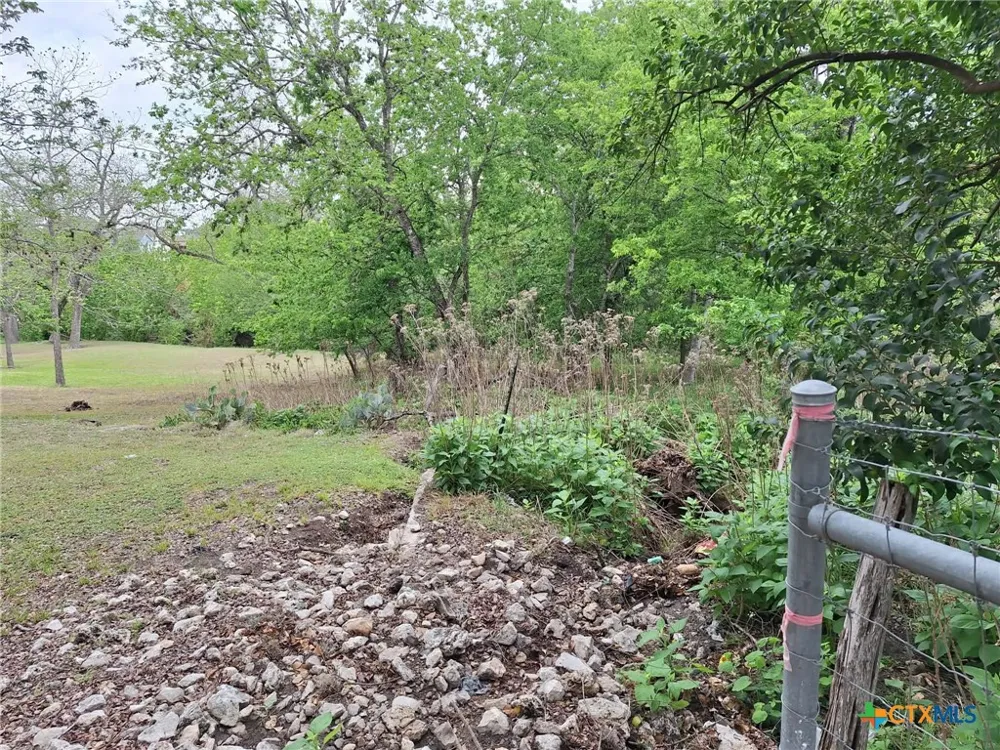 474 Guenther Avenue New Braunfels, TX 78130