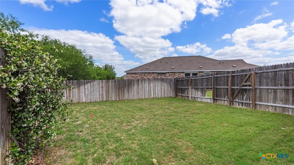 6138 Ballast Trail New Braunfels, TX 78132