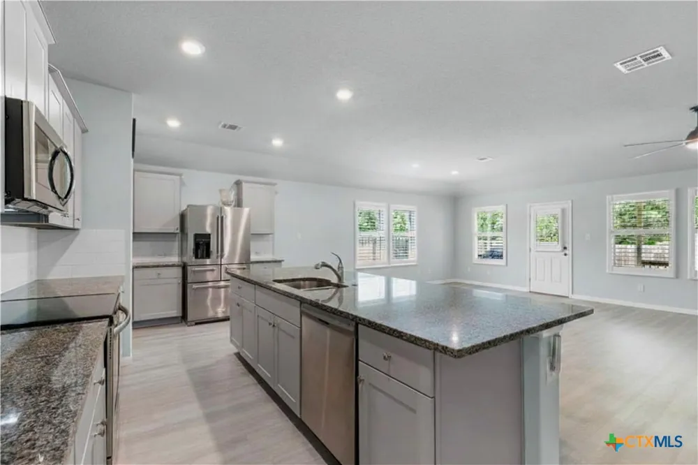 6138 Ballast Trail New Braunfels, TX 78132