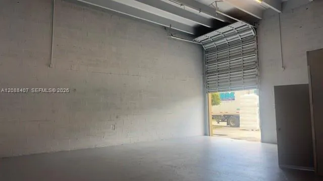 12905 W Okeechobee Rd #E-1 Hialeah Gardens, FL 33018