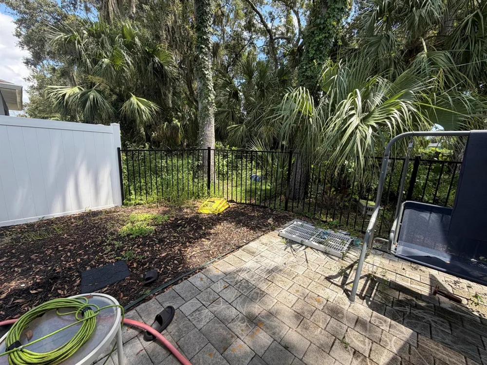 5250 Oakland Lake Circle Fort Pierce, FL 34951