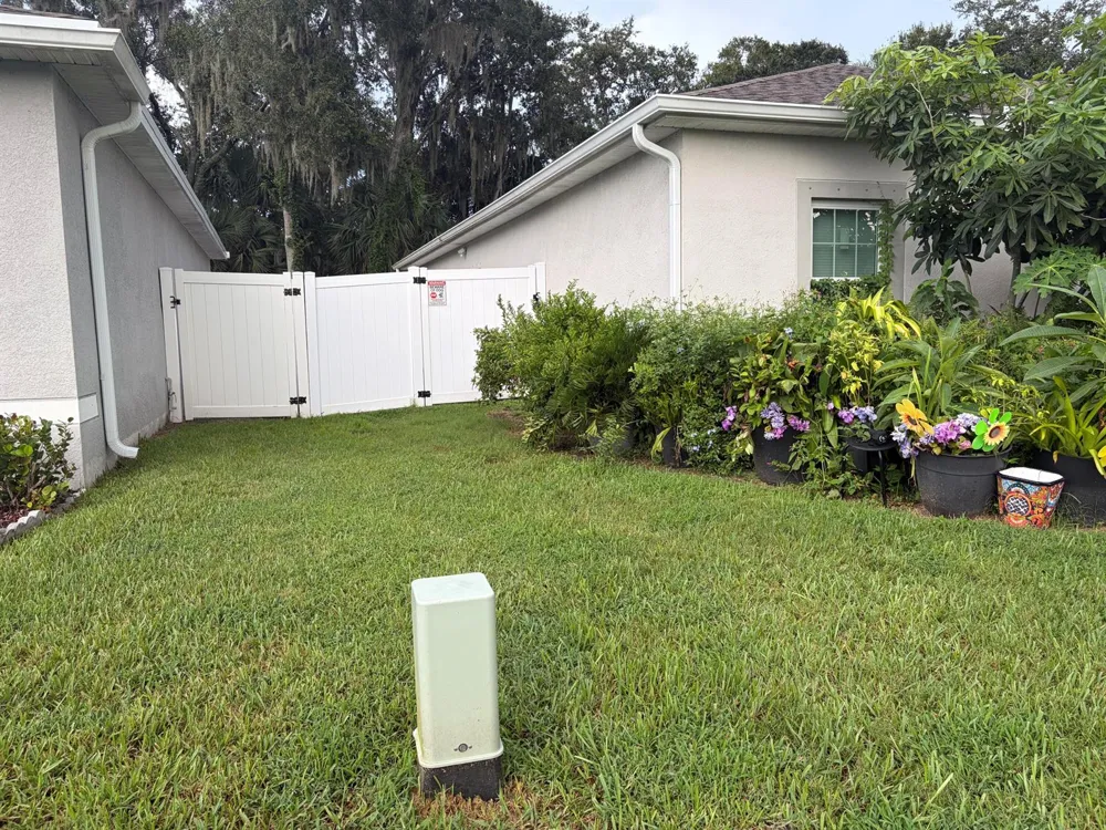 5250 Oakland Lake Circle Fort Pierce, FL 34951