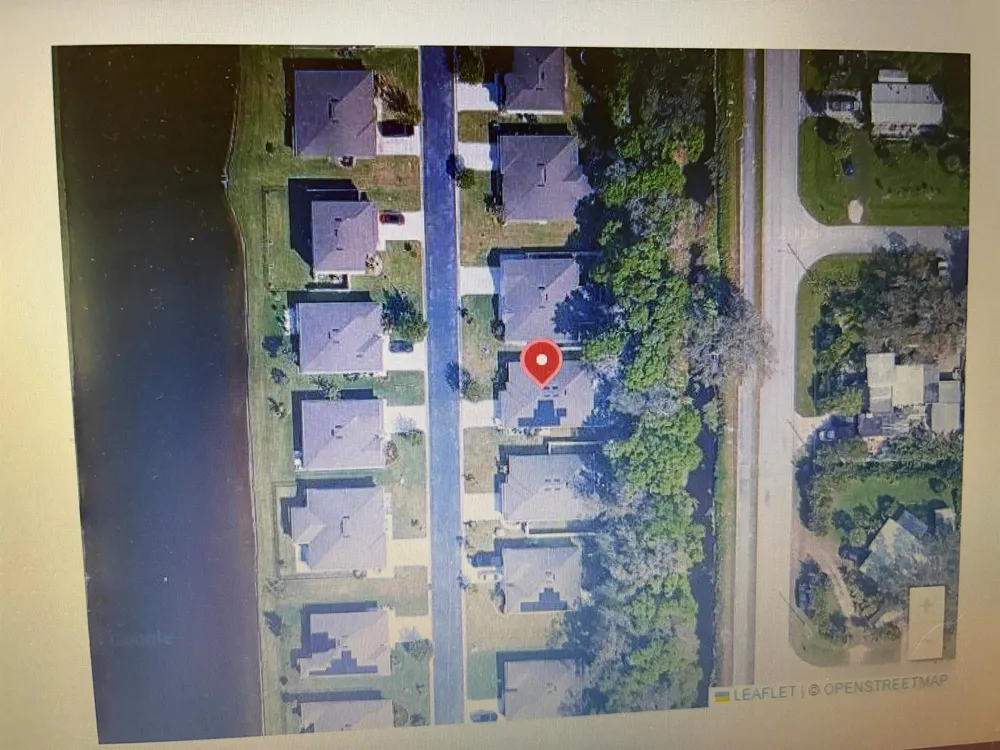 5250 Oakland Lake Circle Fort Pierce, FL 34951