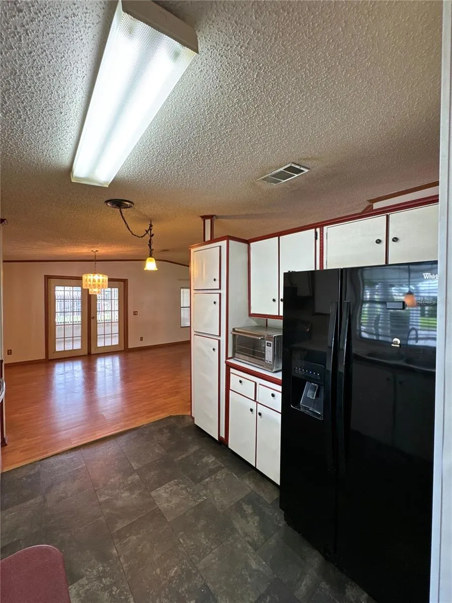 2353 W COACH N FOUR DRIVE Leesburg, FL 34748