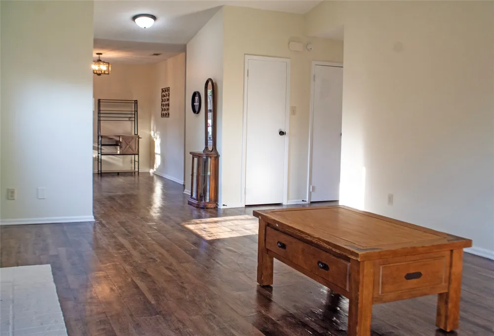 1016 Barclay Drive Mesquite, TX 75149