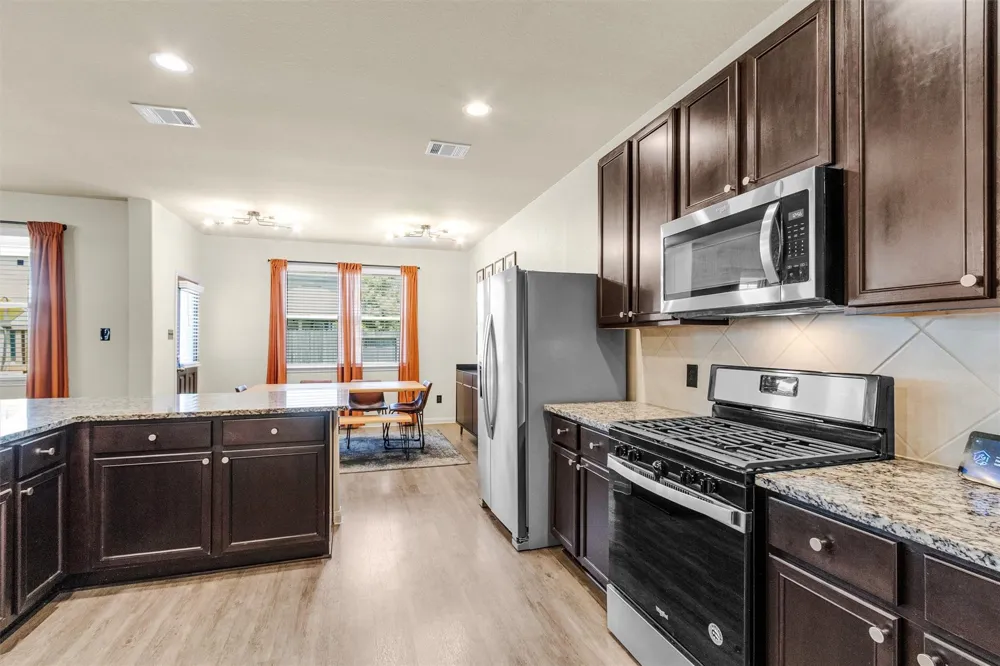 3611 Cannon Drive Conroe, TX 77301