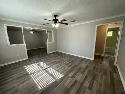 9505 Everglade Drive