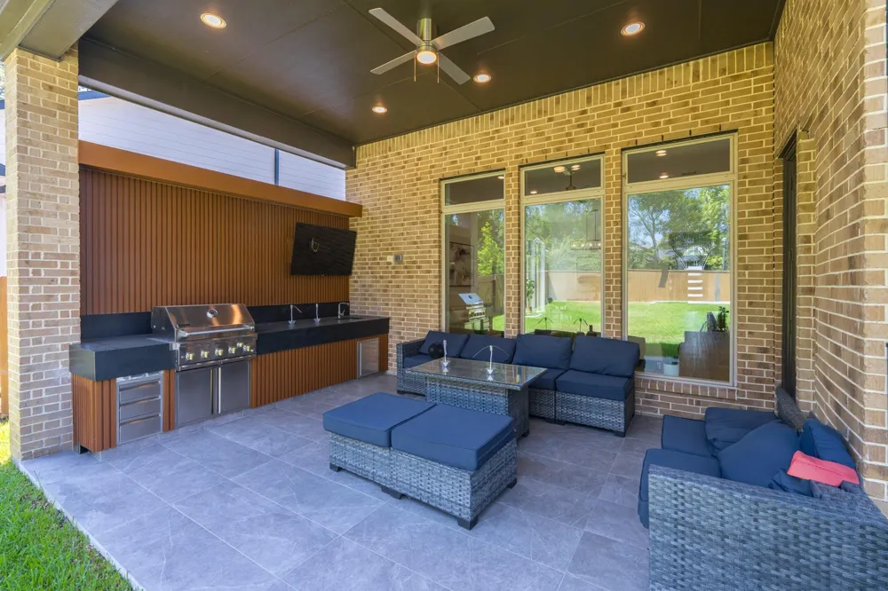 413 Brackendale Court Montgomery, TX 77316