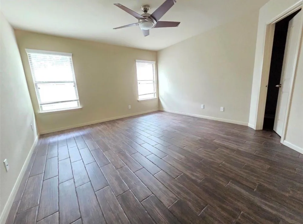 2026 Naplechase Crest Drive Spring, TX 77373