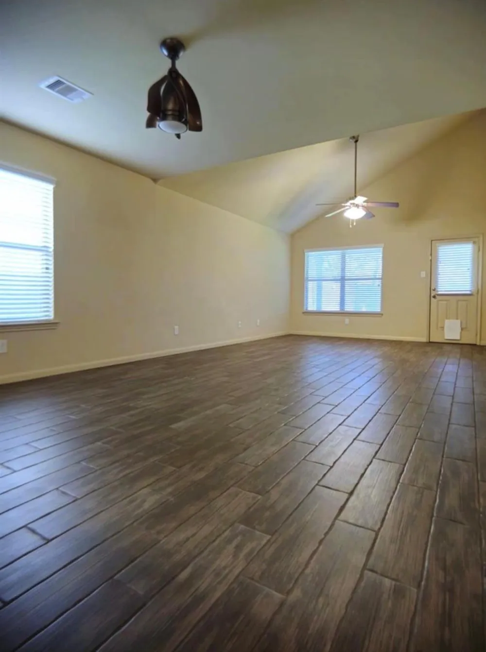 2026 Naplechase Crest Drive Spring, TX 77373