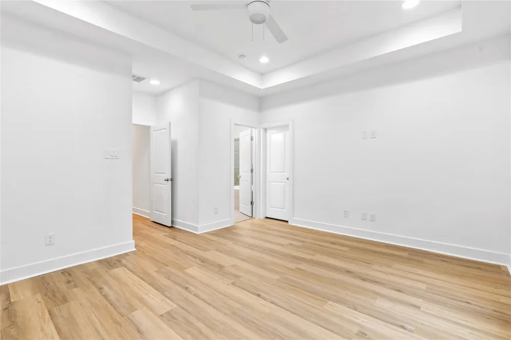 4861 Rich Oak Drive Houston, TX 77018