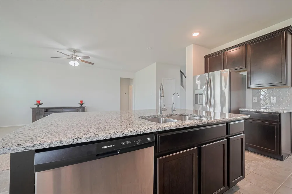 8211 Red Shiner Way Fulshear, TX 77441