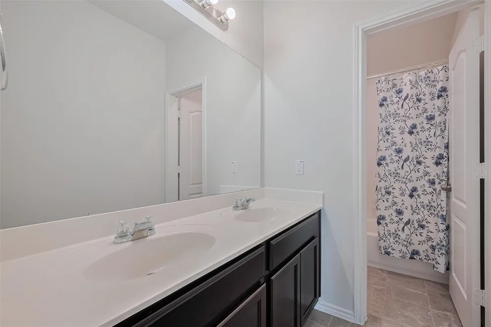 8211 Red Shiner Way Fulshear, TX 77441