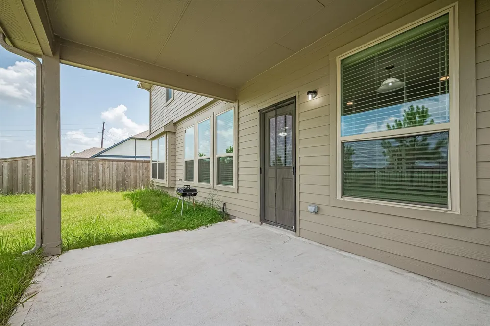 8211 Red Shiner Way Fulshear, TX 77441