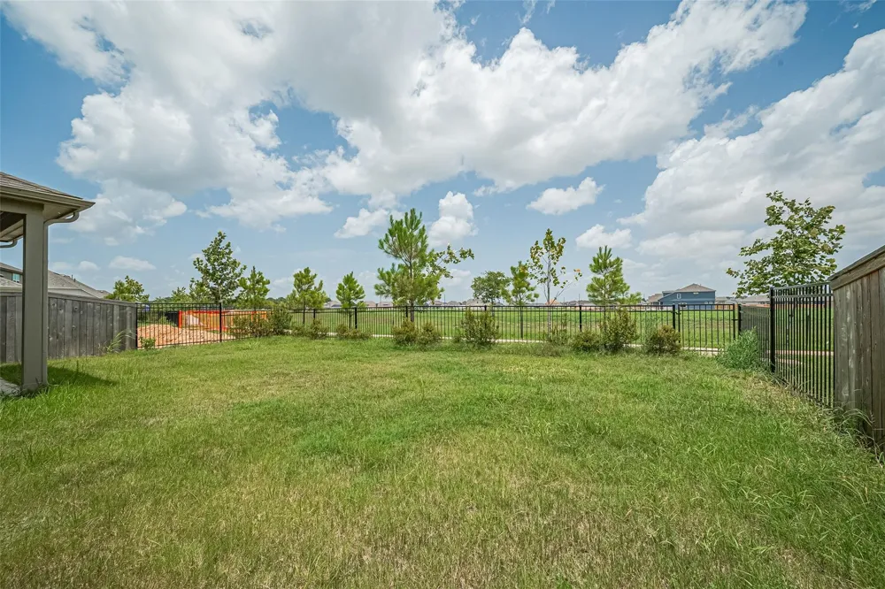 8211 Red Shiner Way Fulshear, TX 77441