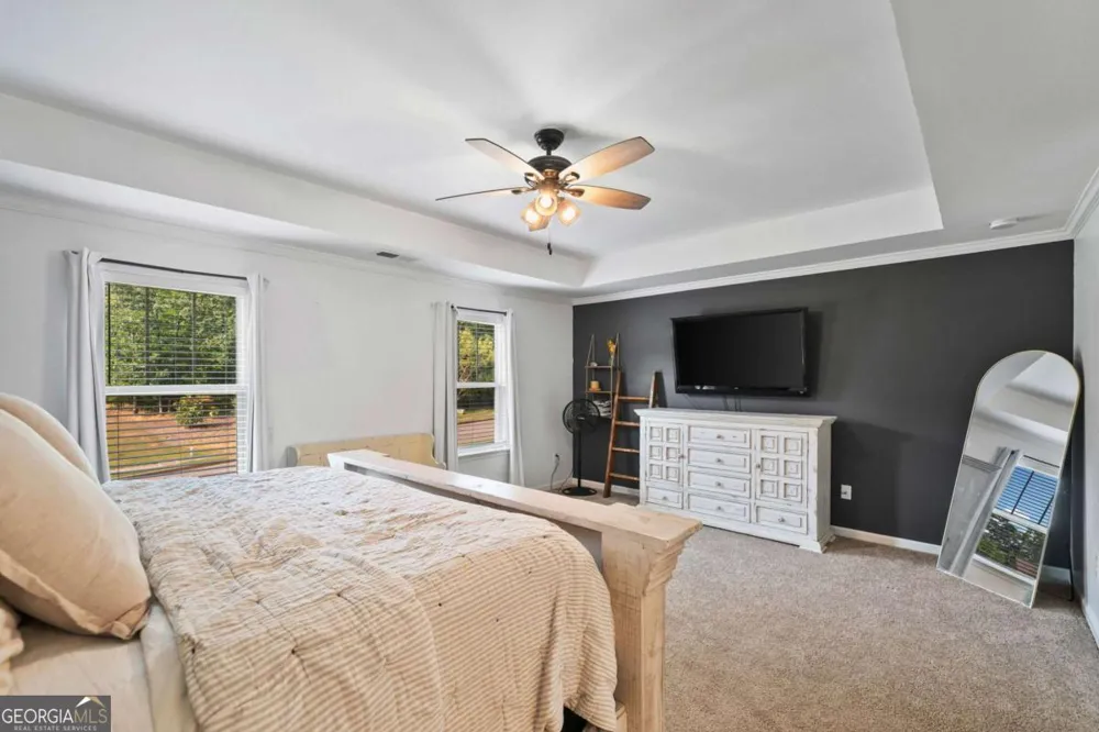13 Four Feathers LN Rydal, GA 30171