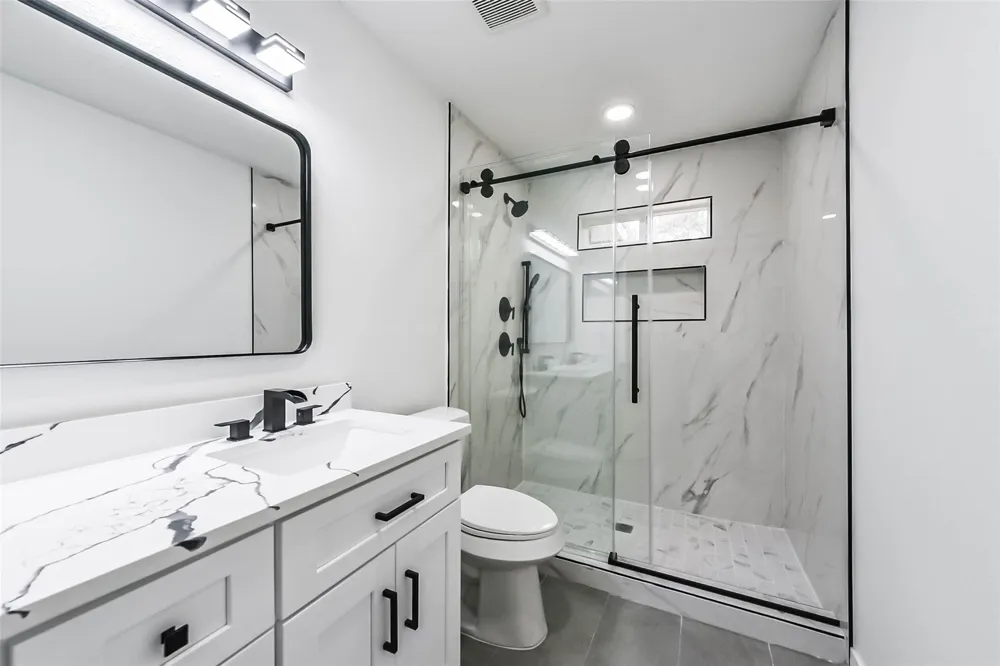 3853 Wentworth Street Houston, TX 77004