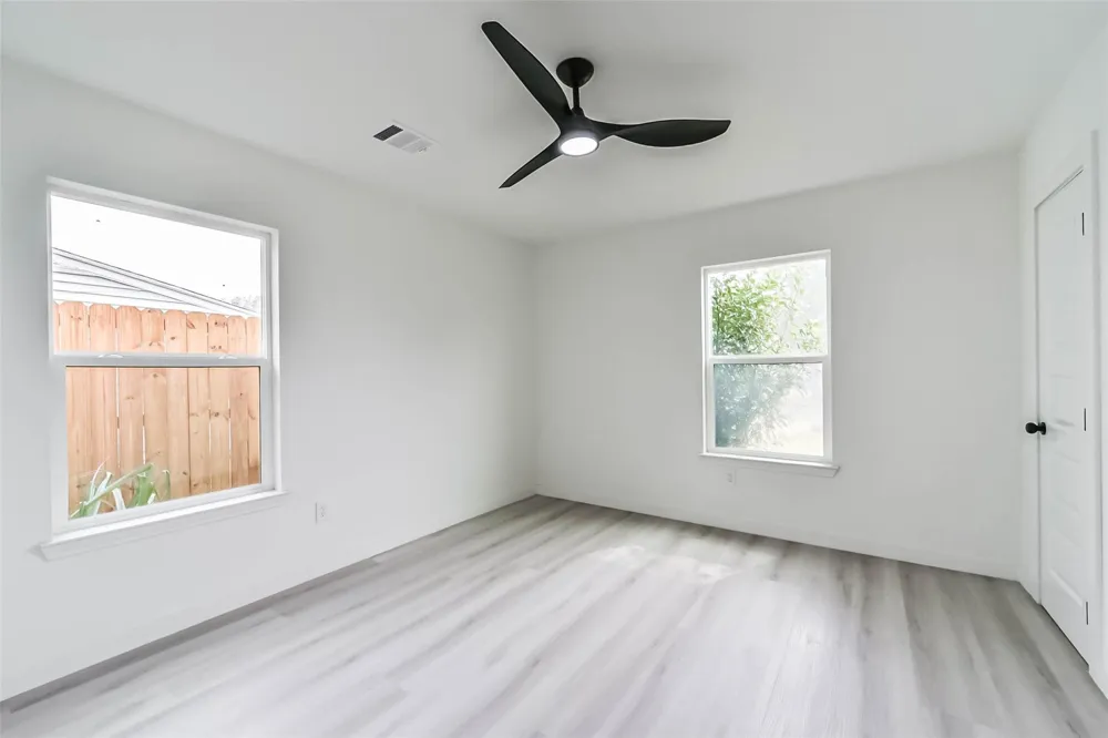 3853 Wentworth Street Houston, TX 77004
