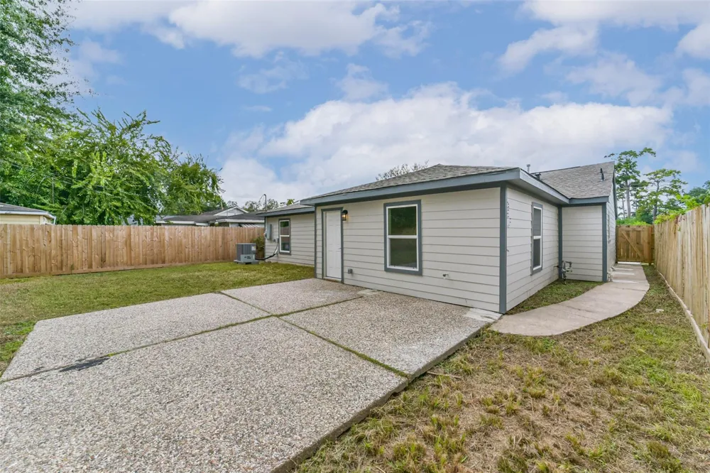 3853 Wentworth Street Houston, TX 77004