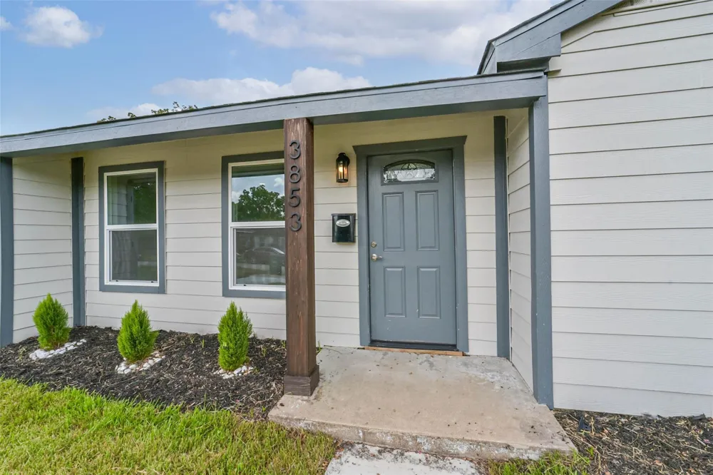 3853 Wentworth Street Houston, TX 77004